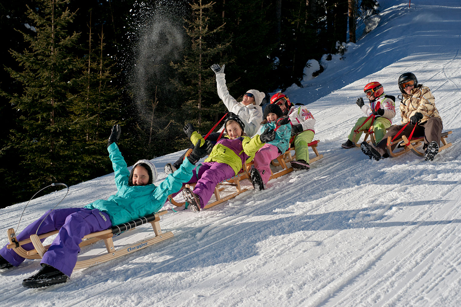 Rodelspaß im Skiurlaub Rodelspaß im Skiurlaub